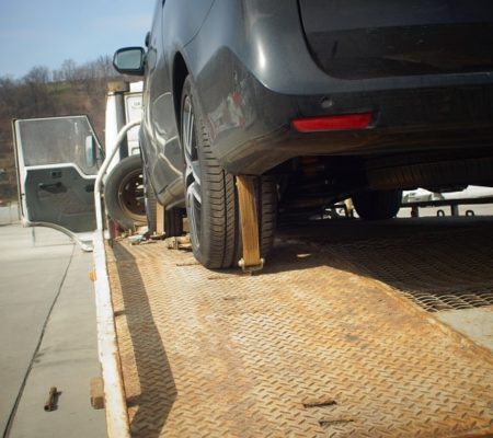 24/7 flatbed towing services