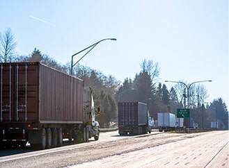 018-shipping-container-towing