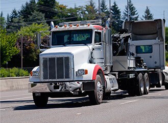 026-teslatriler-towing